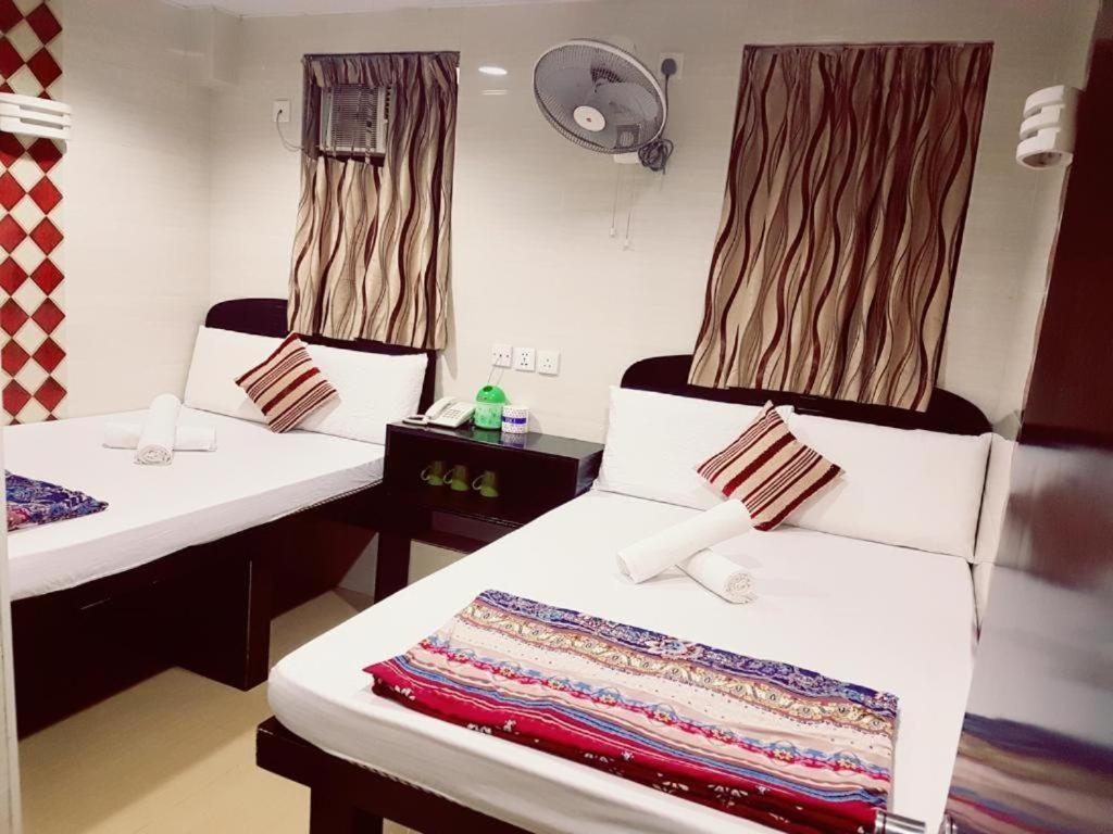 New Fortunate Guest House Hongkong Exteriör bild