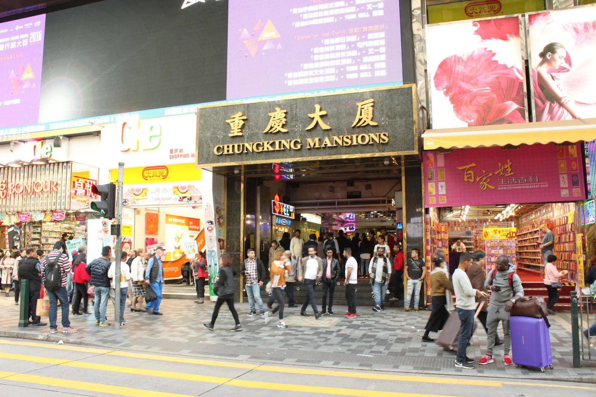New Fortunate Guest House Hongkong Exteriör bild