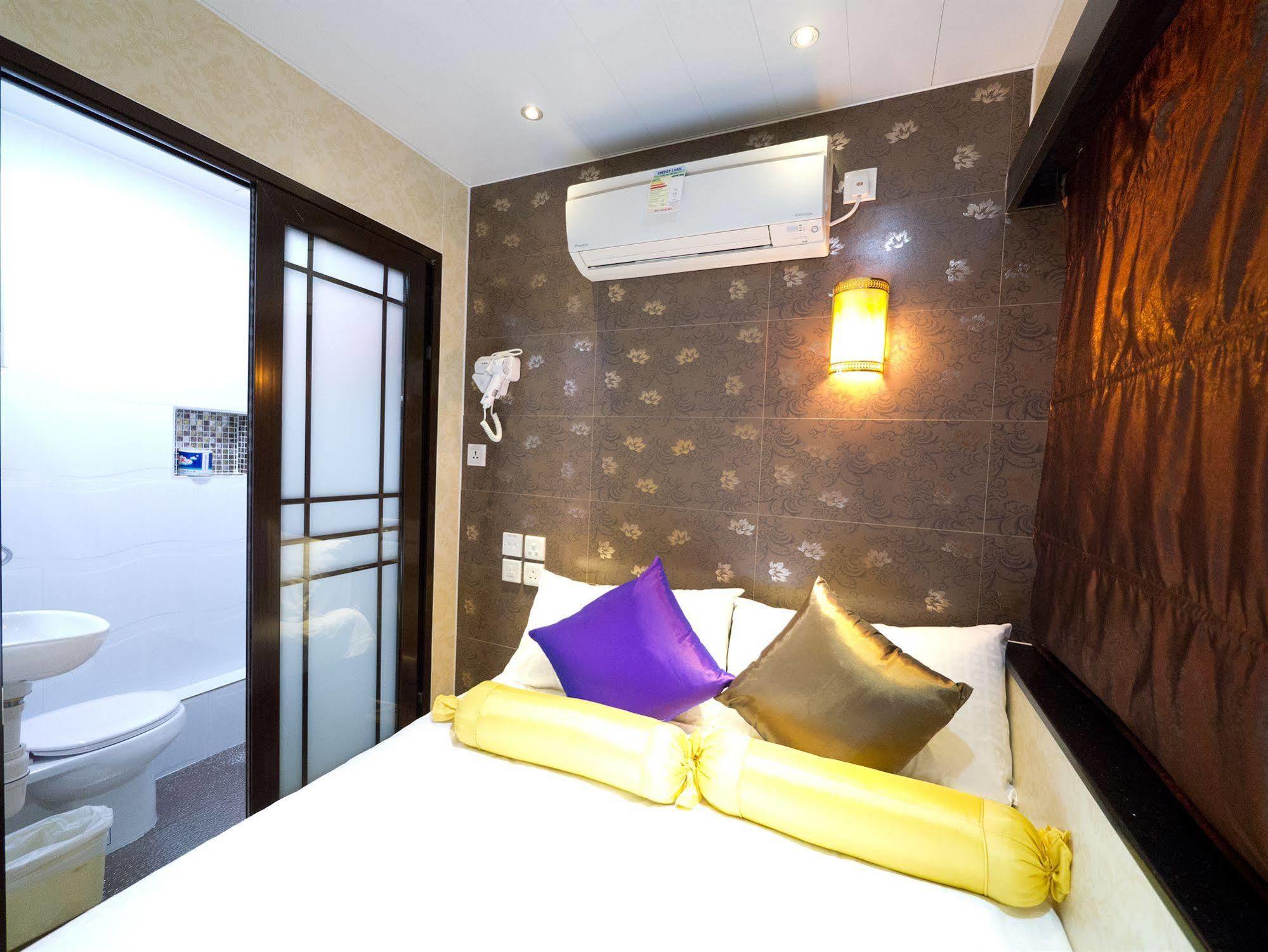 New Fortunate Guest House Hongkong Exteriör bild
