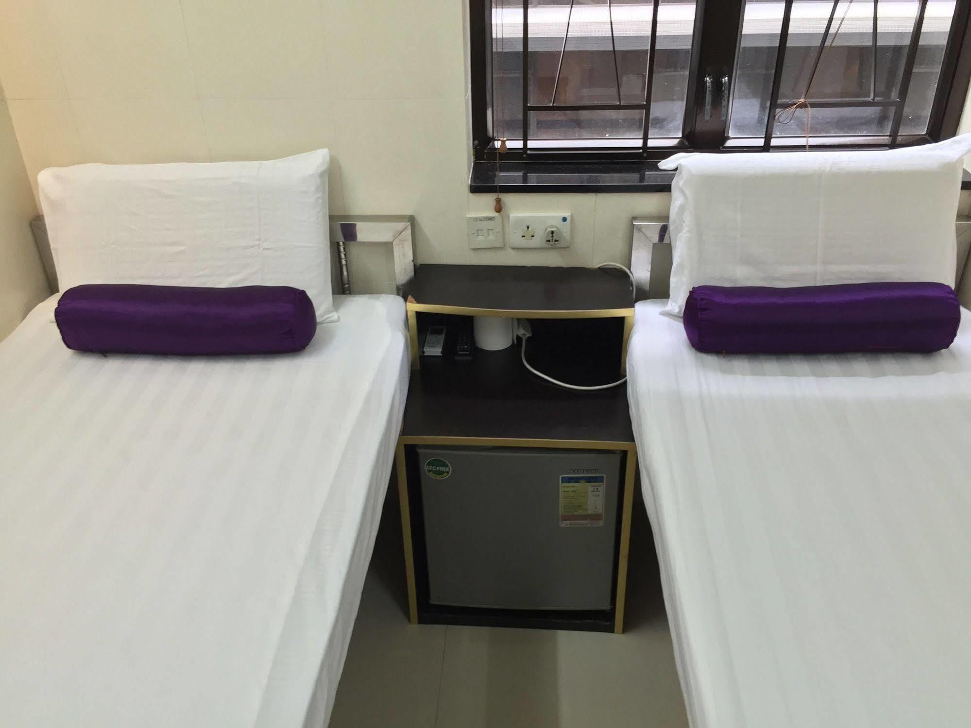 New Fortunate Guest House Hongkong Exteriör bild