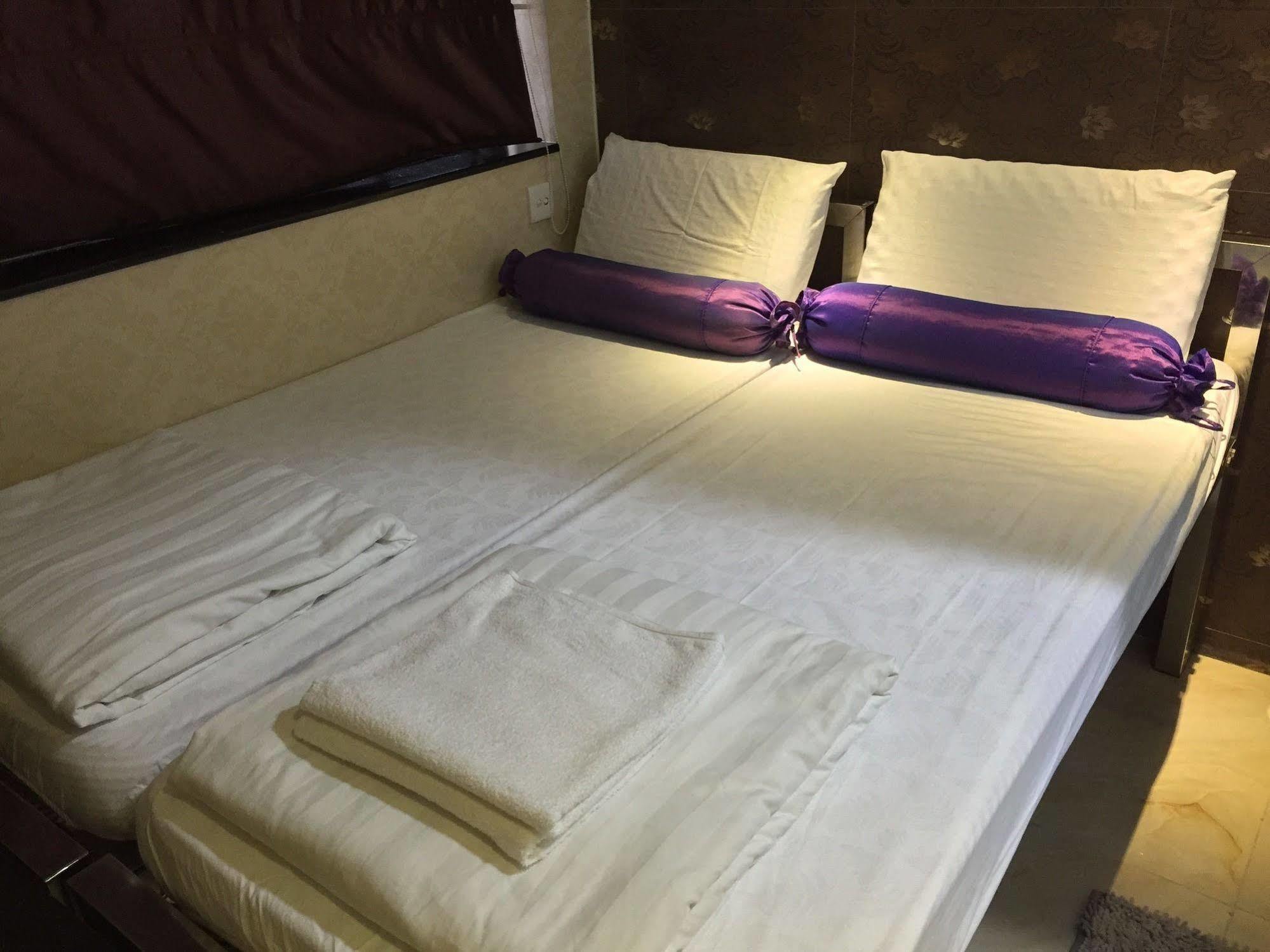 New Fortunate Guest House Hongkong Exteriör bild